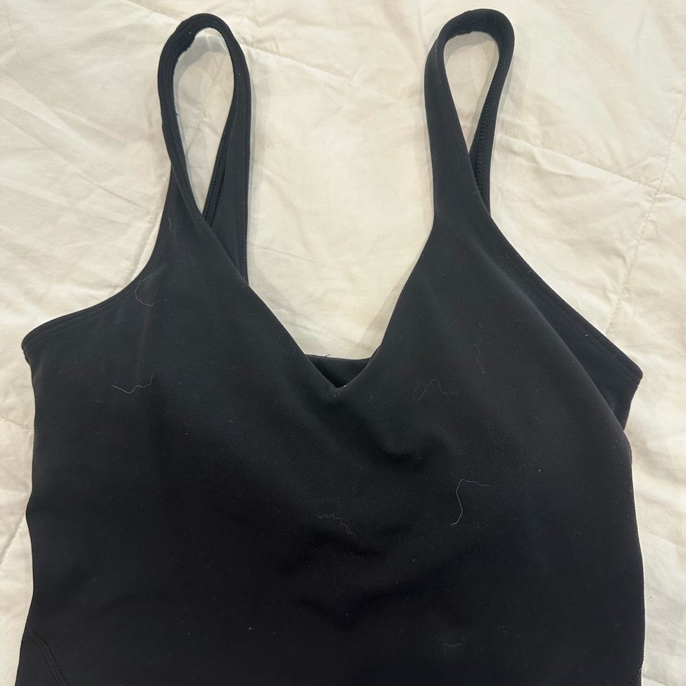 Lulu align tank black